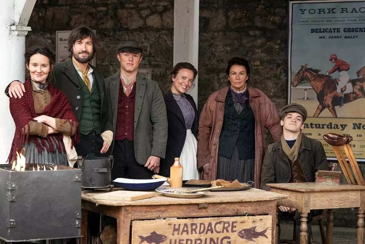 New Channel 5 drama, The Hardacre’s coming this Autumn