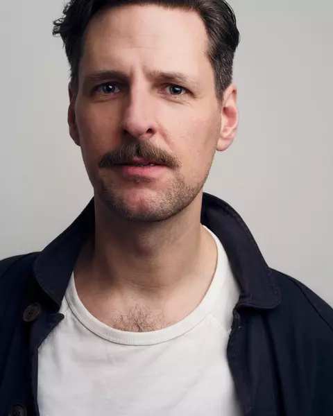Richard Hand Headshot
