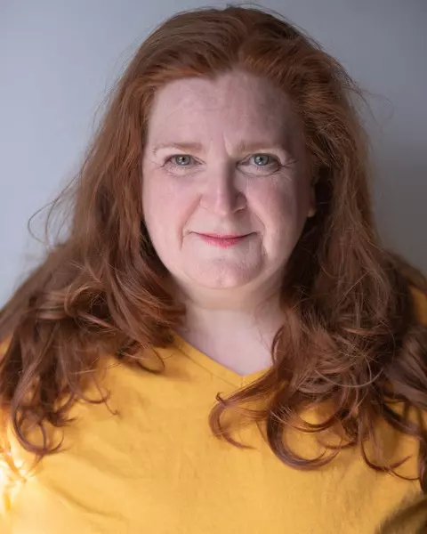 Allison Saxton headshot