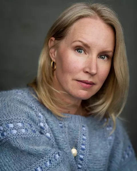 Kate Hampson headshot